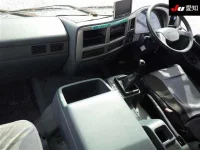 Nissan CONDOR лот № 8607 оценка 3.5  с аукциона в Японии 2