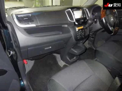 Mitsubishi DELICA D2