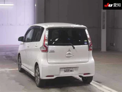 Mitsubishi EK CUSTOM