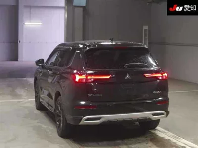 Mitsubishi OUTLANDER PHEV