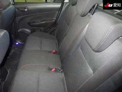 Suzuki SWIFT  с аукциона в Японии