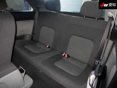 Volkswagen NEW BEETLE