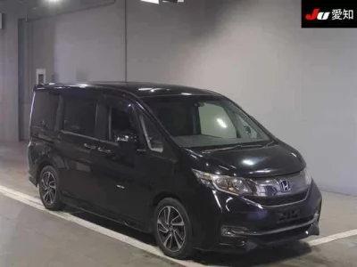 Honda STEP WAGON  с аукциона в Японии
