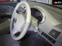 Nissan MARCH лот № 30866 оценка 3.5  с аукциона в Японии 4