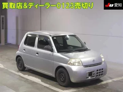 Daihatsu Esse