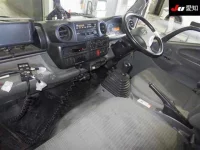 Hino DUTRO лот № 8083 оценка 3  с аукциона в Японии 2