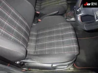 Volkswagen POLO лот № 30819 оценка 4  с аукциона в Японии 5