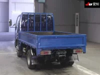 Toyota DYNA лот № 7134 оценка 3  с аукциона в Японии 1