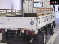 Toyota DYNA лот № 7139 оценка 3.5  с аукциона в Японии 7