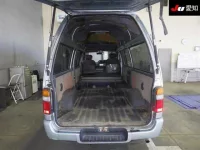 Toyota HIACE VAN лот № 20146 оценка R  с аукциона в Японии 3