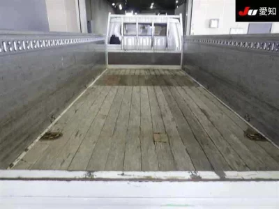 Toyota DYNA  с аукциона в Японии