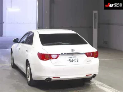 Toyota MARK X  с аукциона в Японии