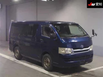 Mitsubishi DELICA