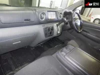 Nissan CARAVAN VAN лот № 7143 оценка 3.5  с аукциона в Японии 2