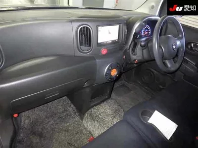 Nissan CUBE  с аукциона в Японии