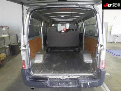 Nissan CARAVAN VAN
