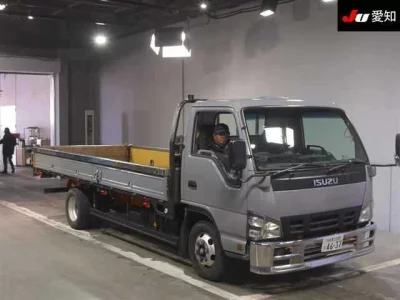 Isuzu ELF