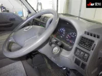 Mazda BONGO лот № 7138 оценка 3.5  с аукциона в Японии 4
