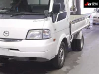 Mazda BONGO лот № 7138 оценка 3.5  с аукциона в Японии 6