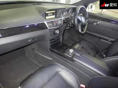 Mercedes-Benz E CLASS WAGON