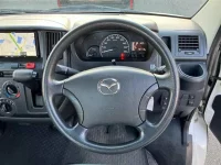 Mazda BONGO лот № 30036 оценка 3.5  с аукциона в Японии 2