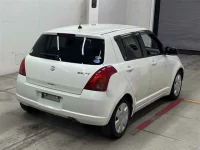 Suzuki SWIFT лот № 90011 оценка 3.5  с аукциона в Японии 4