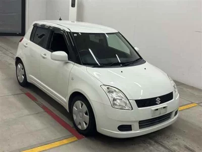 Suzuki SWIFT  с аукциона в Японии