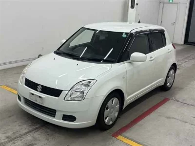 Suzuki SWIFT  с аукциона в Японии