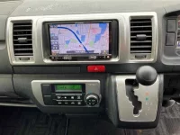 Toyota HIACE VAN лот № 30017 оценка X  с аукциона в Японии 5