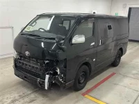 Toyota HIACE VAN лот № 30017 оценка X  с аукциона в Японии 3
