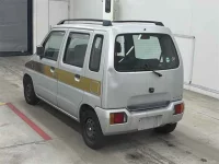 Suzuki WAGON R лот № 90041 оценка R  с аукциона в Японии 1