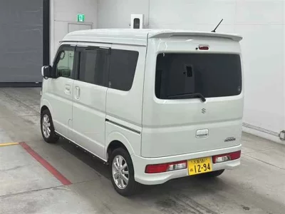 Suzuki EVERY WAGON  с аукциона в Японии