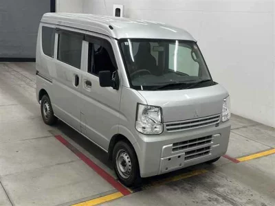 Mitsubishi MINICAB VAN