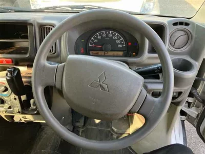 Mitsubishi MINICAB VAN