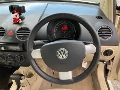 Volkswagen NEW BEETLE
