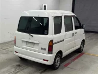 Daihatsu HIJET VAN лот № 90099 оценка 3.5  с аукциона в Японии 4