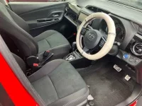 Toyota VITZ лот № 30077 оценка 4  с аукциона в Японии 6