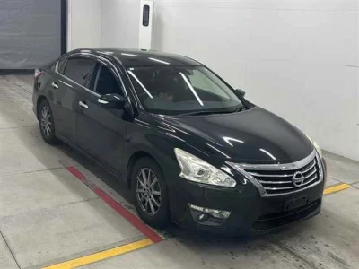 Nissan TEANA