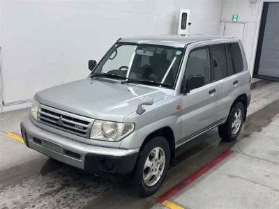 Mitsubishi PAJERO IO