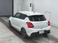 Suzuki SWIFT лот № 30093 оценка 4  с аукциона в Японии 1