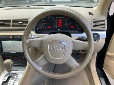 Audi A4  с аукциона в Японии