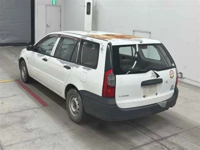 Mitsubishi LANCER VAN