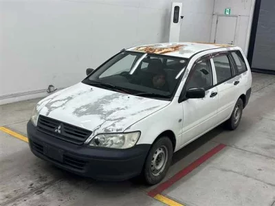 Mitsubishi LANCER VAN