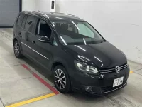 Volkswagen GOLF TOURAN лот № 30179 оценка 3.5  с аукциона в Японии 9