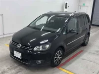 Volkswagen GOLF TOURAN лот № 30179 оценка 3.5  с аукциона в Японии 2