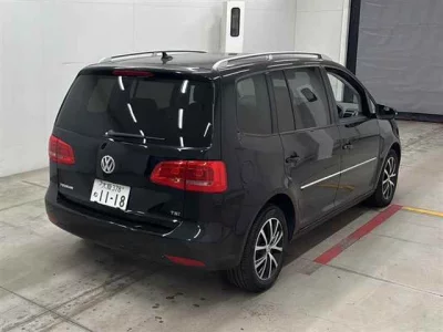 Volkswagen GOLF TOURAN