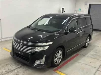 Nissan ELGRAND лот № 30178 оценка 3.5  с аукциона в Японии 3