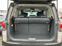 Nissan ELGRAND лот № 30178 оценка 3.5  с аукциона в Японии 9