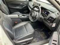 Nissan X-TRAIL лот № 30185 оценка 4  с аукциона в Японии 6