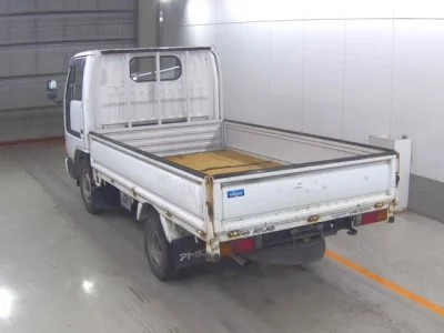 Nissan ATLAS  с аукциона в Японии